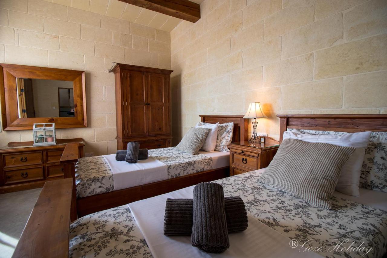 Mandolina Casa Hotel Għarb Buitenkant foto