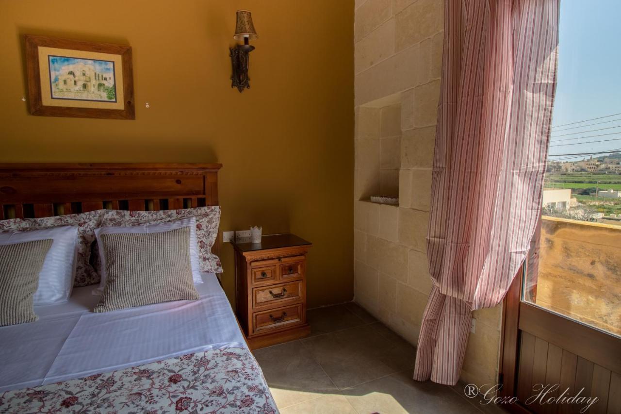 Mandolina Casa Hotel Għarb Buitenkant foto