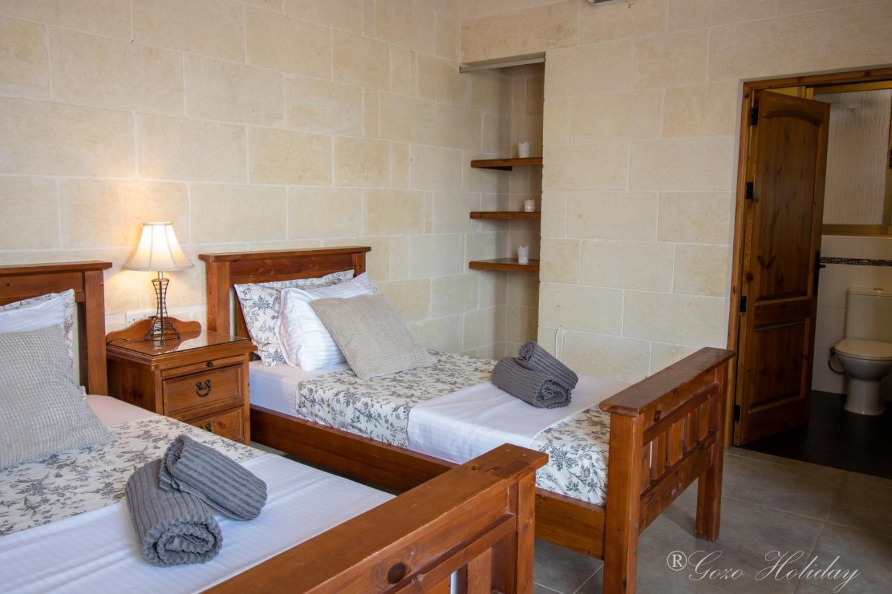 Mandolina Casa Hotel Għarb Buitenkant foto