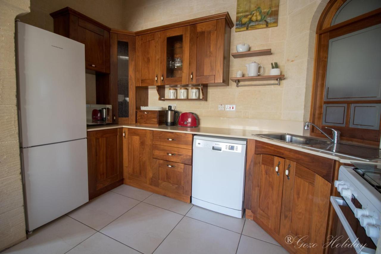 Mandolina Casa Hotel Għarb Buitenkant foto