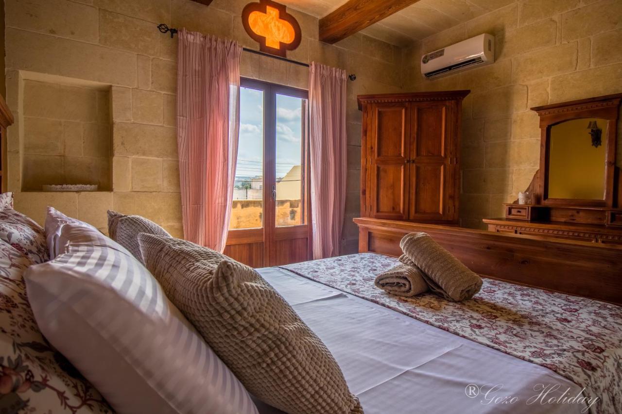 Mandolina Casa Hotel Għarb Buitenkant foto
