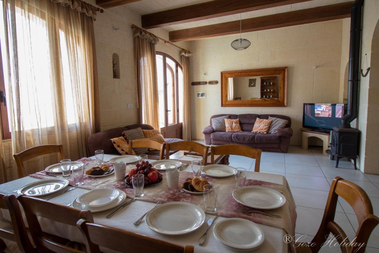Mandolina Casa Hotel Għarb Buitenkant foto